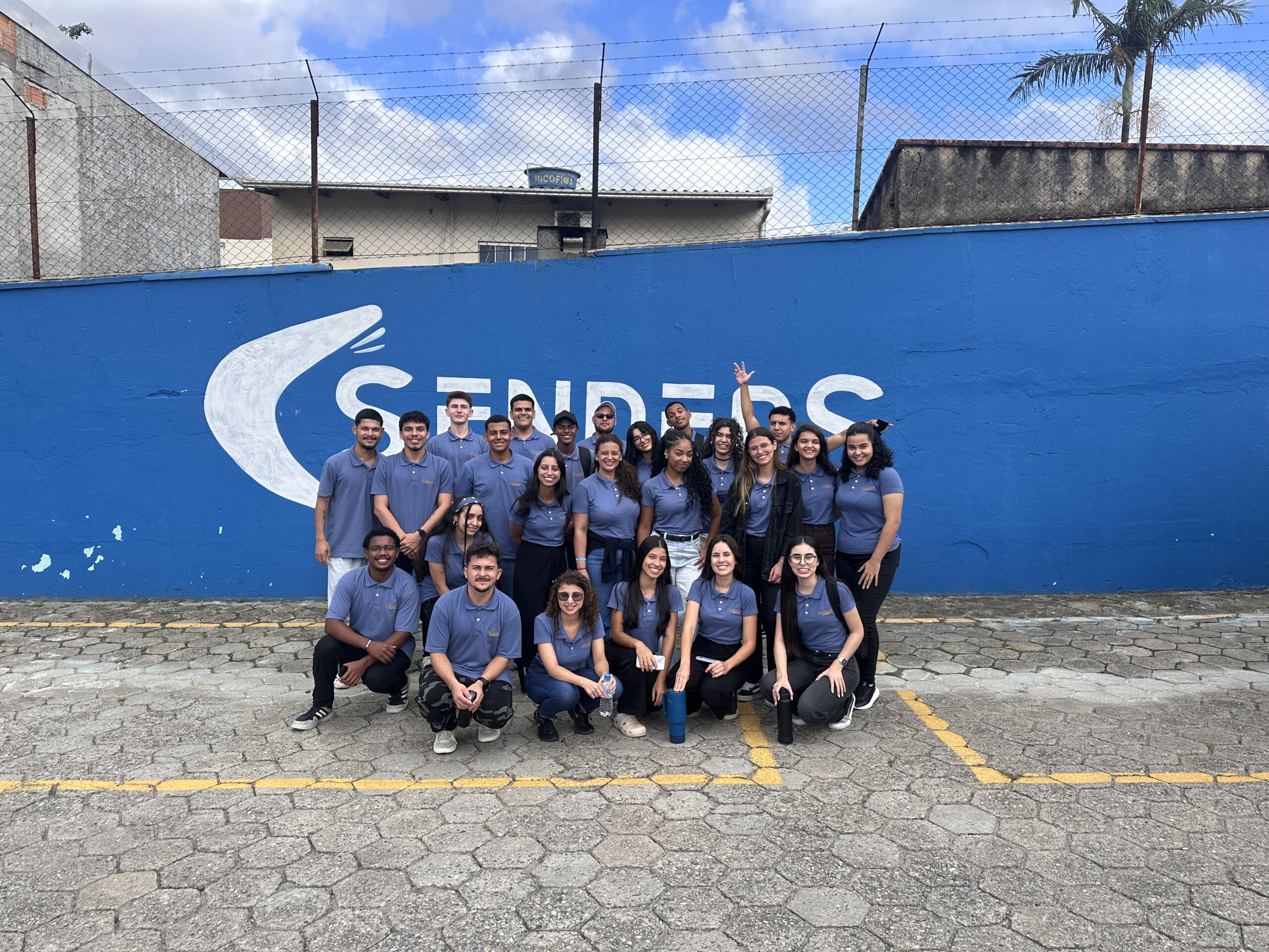 Exousianos no Instituto Senders